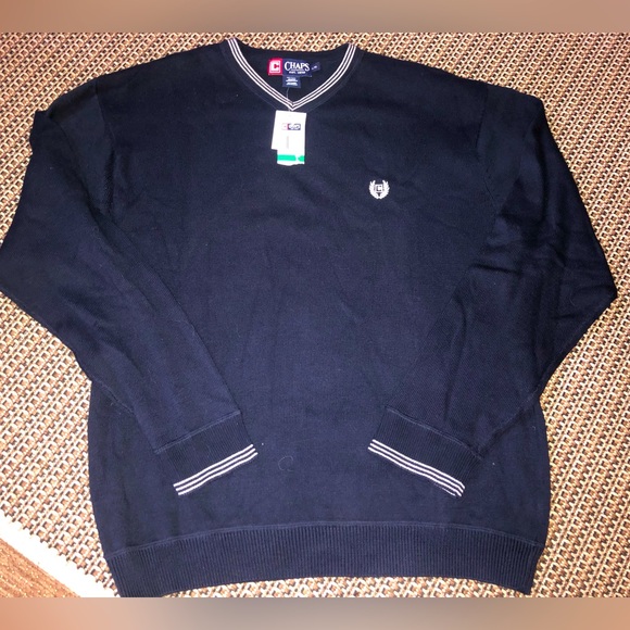 🔷NEW! CHAPS Cotton V-neck Pullover Swtr (Dark Blue w-white trim accent)Sz Large - Picture 1 of 7